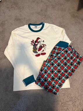 Men’s Hanna Andersson Mickey Mouse Holiday Pajama Set